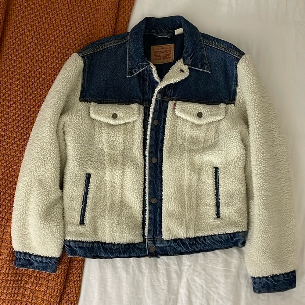 Levi's White Sherpa & Dark Blue Denim Trucker Jacket